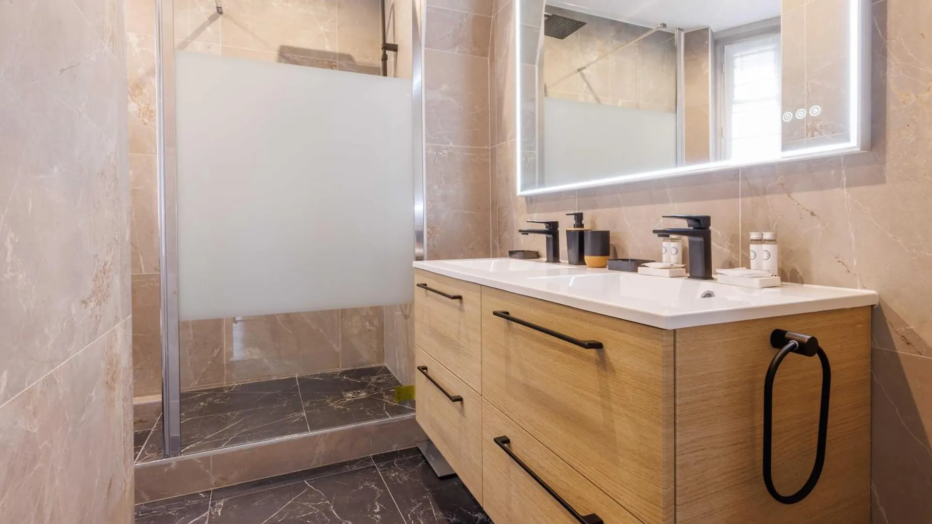 Charming - 2br-4p - Beaugrenelle *